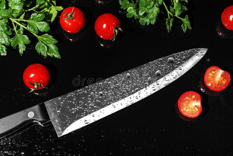 Нож и продукты шеф-повара стоковая фотография Нож и продукты шеф-повара стоковая фотография