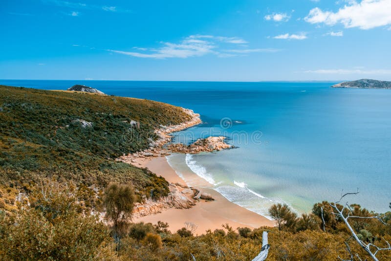 Ðžcean coastline with beaches and hills.