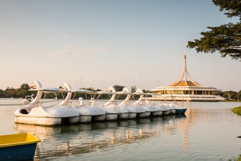 Общественный парк, Suanluang Rama 9 стоковая фотография rf Общественный парк, Suanluang Rama 9 стоковая фотография rf