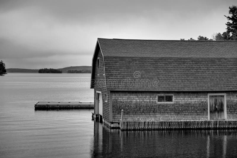 озеро boathouse