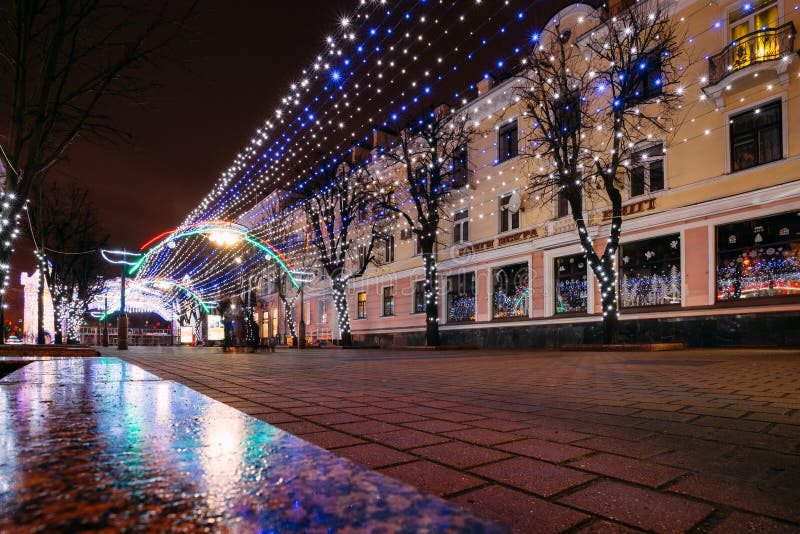 Освещения рождества города в центральном Бресте, Беларуси стоковые фото Освещения рождества города в центральном Бресте, Беларуси стоковые фото