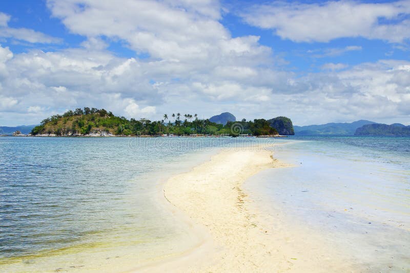 Остров змейки. El Nido, Филиппиныы стоковые фотографии rf
