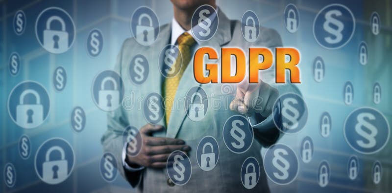 Офицер защиты данных активируя измерения GDPR стоковые фотографии rf Офицер защиты данных активируя измерения GDPR стоковые фотографии rf