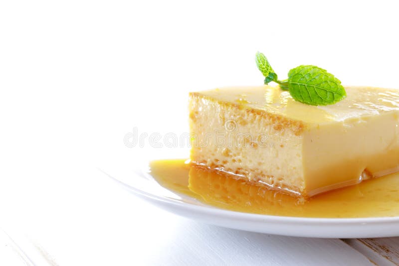 Очень вкусный домодельный десерт плитки Panna Карамелька Creme, заварной крем карамельки, пудинг заварного крема, флан стоковое изображение Очень вкусный домодельный десерт плитки Panna Карамелька Creme, заварной крем карамельки, пудинг заварного крема, флан стоковое изображение