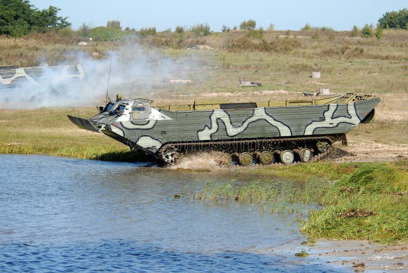 Птс 2 плавающий транспортер фото