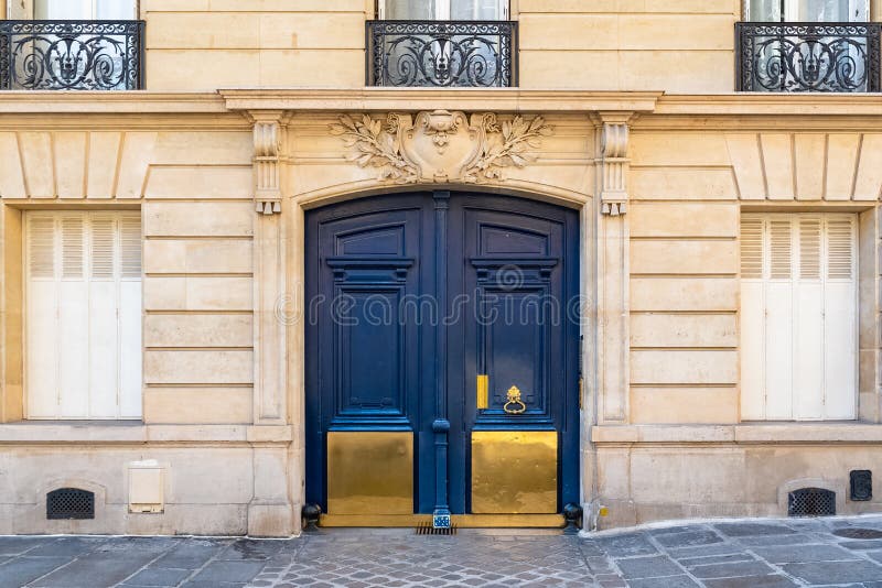 Paris, old wooden door boulevard des Batignolles, beautiful entry porch. Paris, old wooden door boulevard des Batignolles, beautiful entry porch