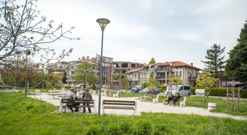 Парк моря на побережье Чёрного моря в квартале Burgas Sarafovo в Болгарии стоковые изображения