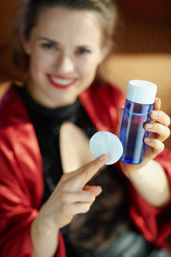 Перевозчик состава - порошок Стоковое Фото - изображение насчитывающей ...