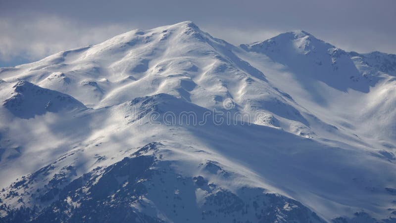 Пики Snowy гор в Турции Анталья стоковое изображение rf Пики Snowy гор в Турции Анталья стоковое изображение rf