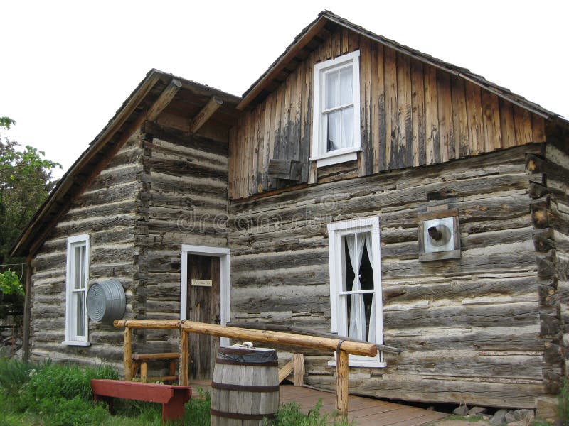 A true western pioneer cabin is on display to see how they once lived. It is well maintained and open to the public in Colorado as a small glimpse into the pioneers lives, Well maintained and preserved. A true western pioneer cabin is on display to see how they once lived. It is well maintained and open to the public in Colorado as a small glimpse into the pioneers lives, Well maintained and preserved.