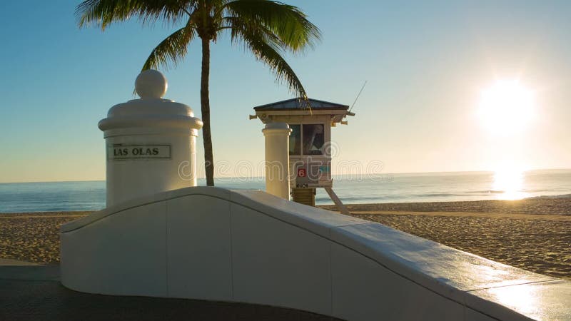 Пляж Fort Lauderdale на восходе солнца