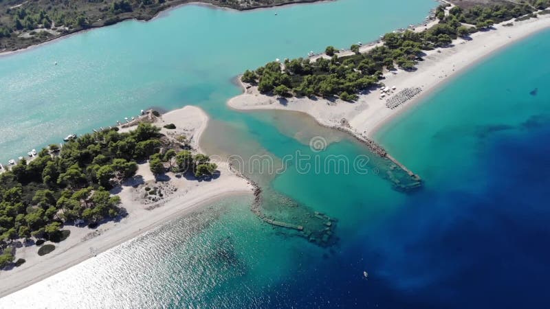 Пляж ксения кассандра халкидиков Греции золотой