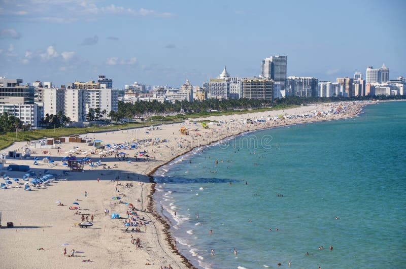 пляж майами южный пуант в солнечный летний день стоковые фото