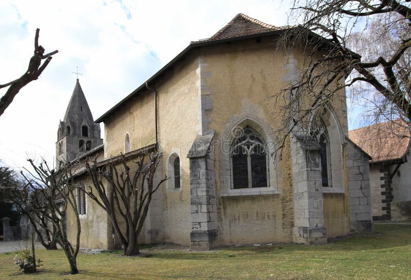 Уедините церковь, Aigle, Во, Швейцарию стоковые фотографии rf