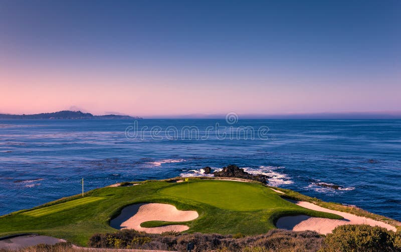 Поле для гольфа Pebble Beach, Монтерей, Калифорния, США стоковые фото