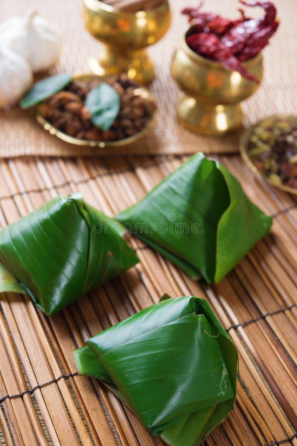 Популярное lemak nasi еды Малайзии стоковые изображения rf
