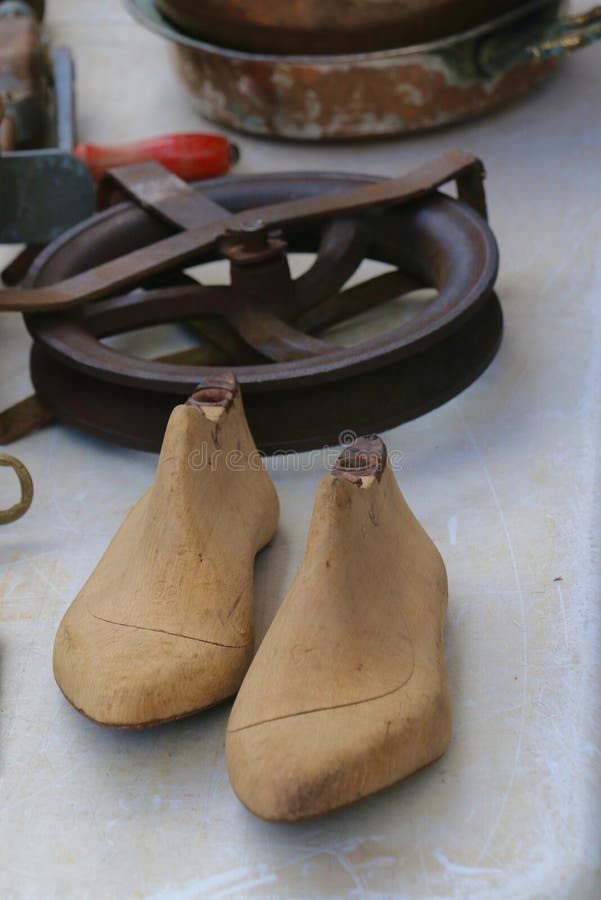 Detail of wooden fillers to mold and shape shoes or boots to make them more comfortable and comfortable. Detail of wooden fillers to mold and shape shoes or boots to make them more comfortable and comfortable.