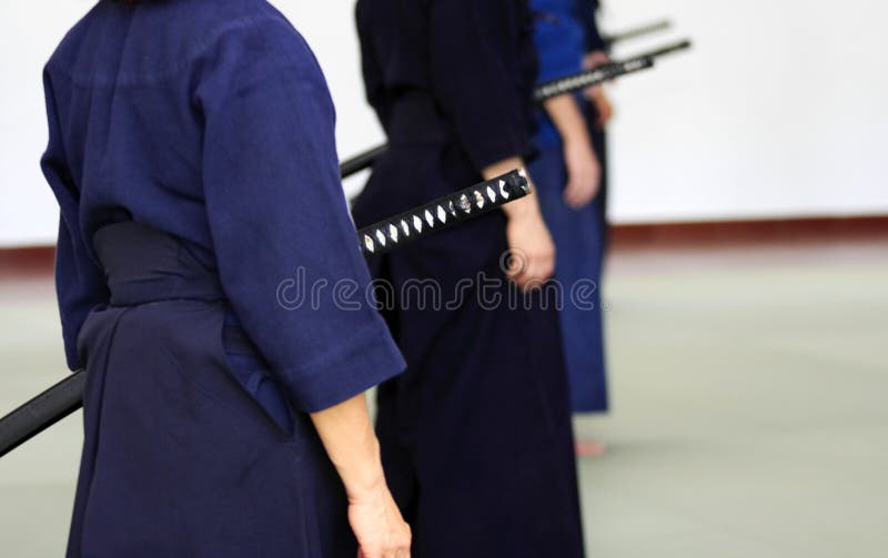 Практика Iaido стоковые фото Практика Iaido стоковые фото