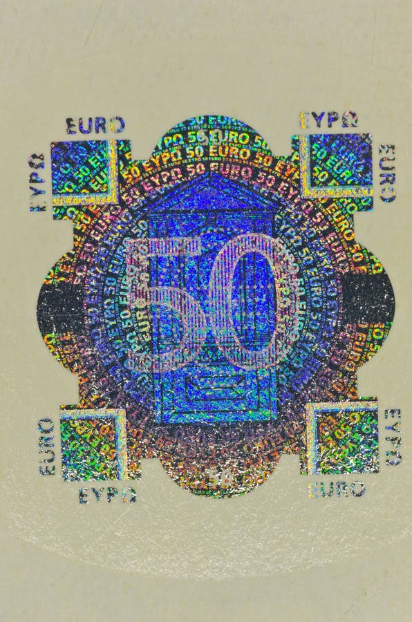 Предохранение от Hologram на кредитке евро 50 стоковая фотография rf Предохранение от Hologram на кредитке евро 50 стоковая фотография rf