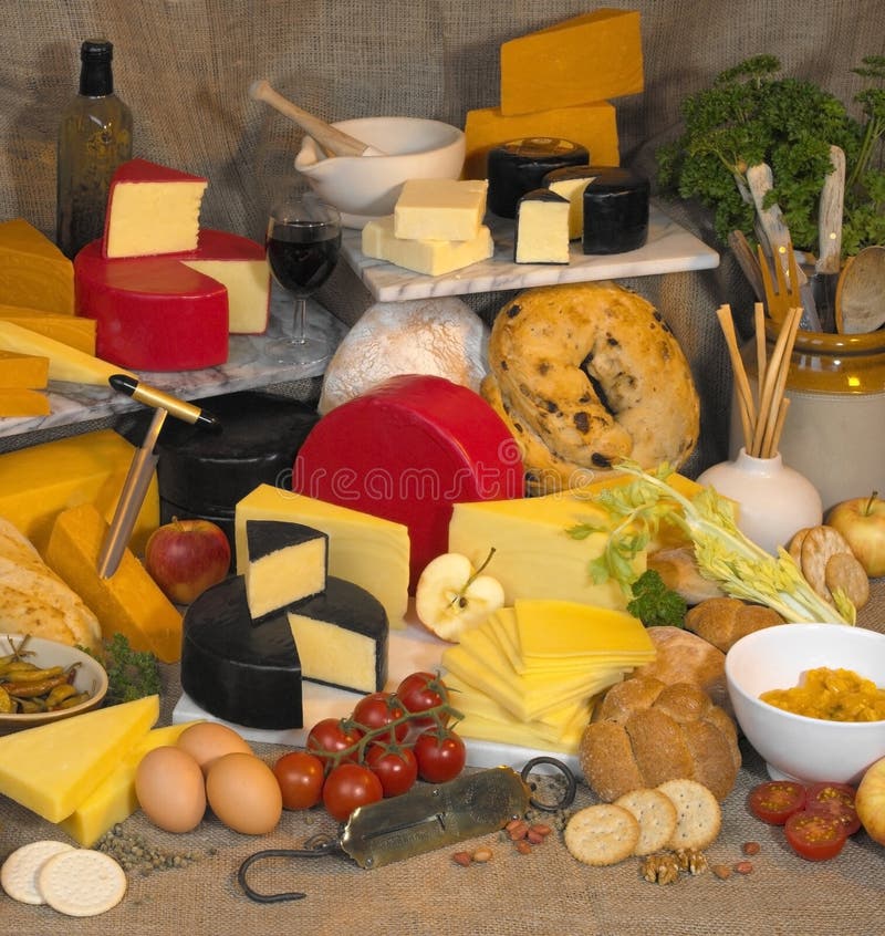 продукция английской языка дисплея молокозавода сыра стоковые изображения продукция английской языка дисплея молокозавода сыра стоковые изображения
