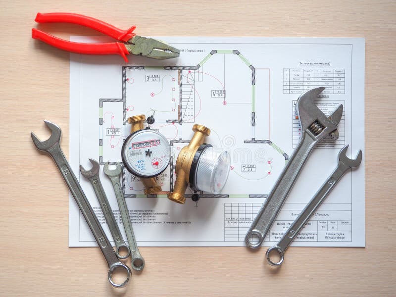 Старые счетчики воды стоковое изображение. изображение насчитывающей ...