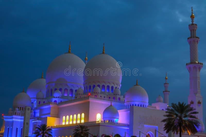 Рамадан Карим Шейх Заид Гранд, ОАЭ стоковые фото