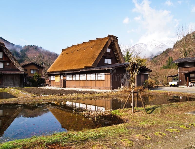 Расквартируйте деревню всемирного наследия Shirakawa-пойдите, Gifu, Япония стоковая фотография rf