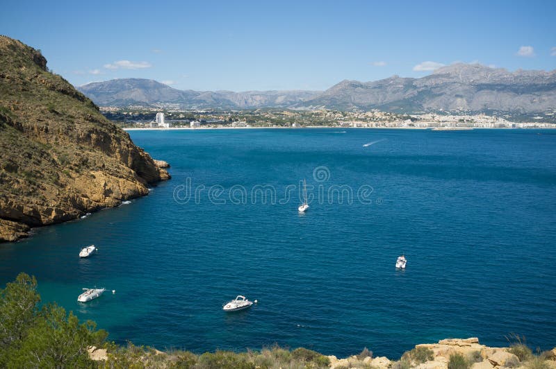 Рекреационные шлюпки в заливе Altea стоковые фото Рекреационные шлюпки в заливе Altea стоковые фото