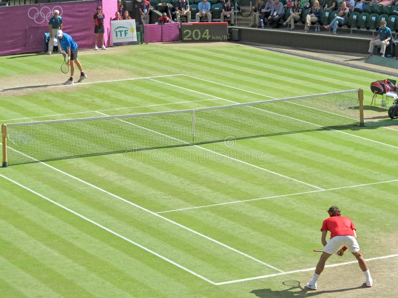 Роджер Federer и Джон Isner стоковая фотография rf