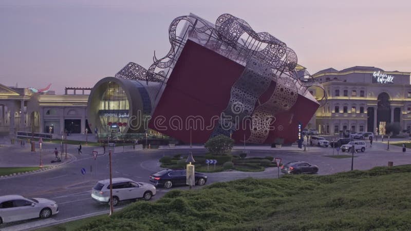 роскошный торговый центр в культурной деревне катара в городе доха катар видеоматериал