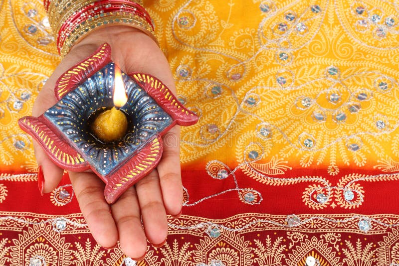 светильник Diya Diwali Handmade Стоковое Фото - изображение .