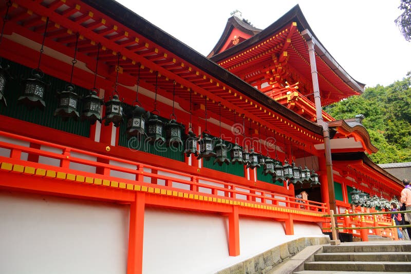Святыня Kasuga Taisha синтоистская, Nara, Япония стоковые фотографии rf