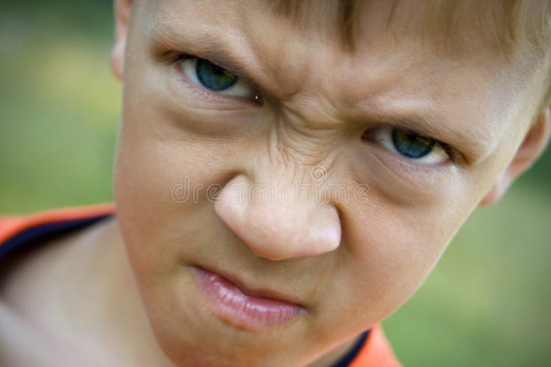 сердитый малыш стоковые изображения сердитый малыш стоковые изображения