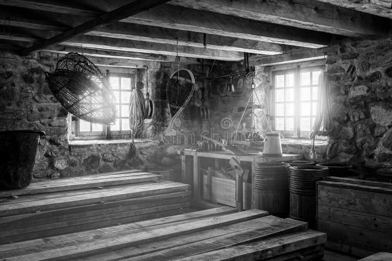 Складское помещение рыбацкого поселка стоковая фотография Складское помещение рыбацкого поселка стоковая фотография