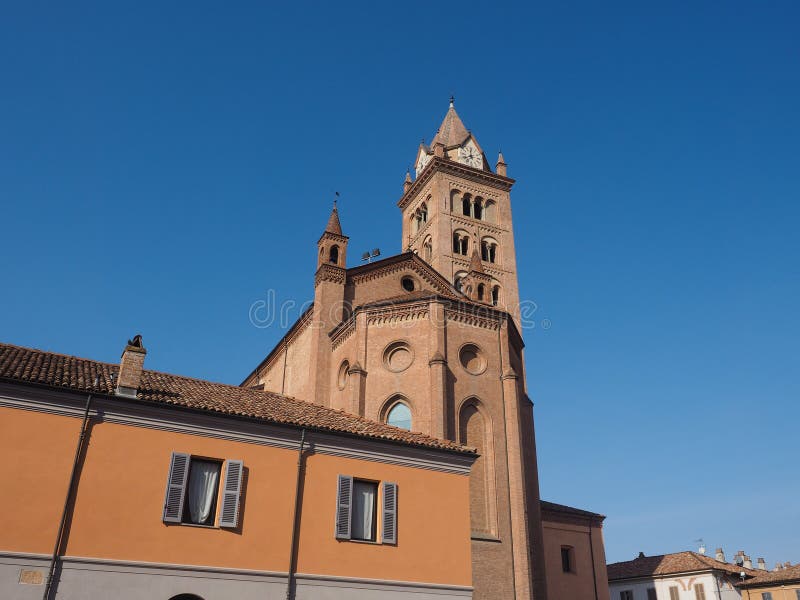 Собор San Lorenzo в Alba стоковая фотография