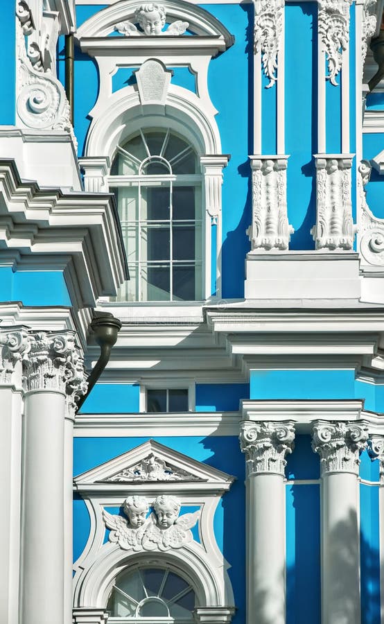 Собор Smolny в Ст Петерсбург, России стоковая фотография Собор Smolny в Ст Петерсбург, России стоковая фотография