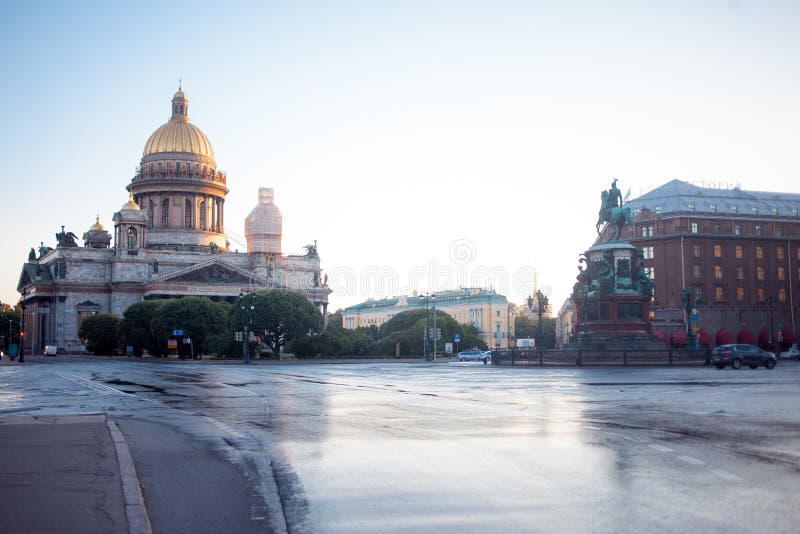 Собор St Исаак в Санкт-Петербурге стоковое изображение rf Собор St Исаак в Санкт-Петербурге стоковое изображение rf