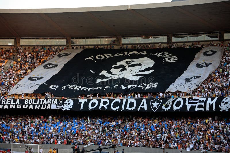Стадион maracana сторонников Botafogo стоковые изображения rf Стадион maracana сторонников Botafogo стоковые изображения rf
