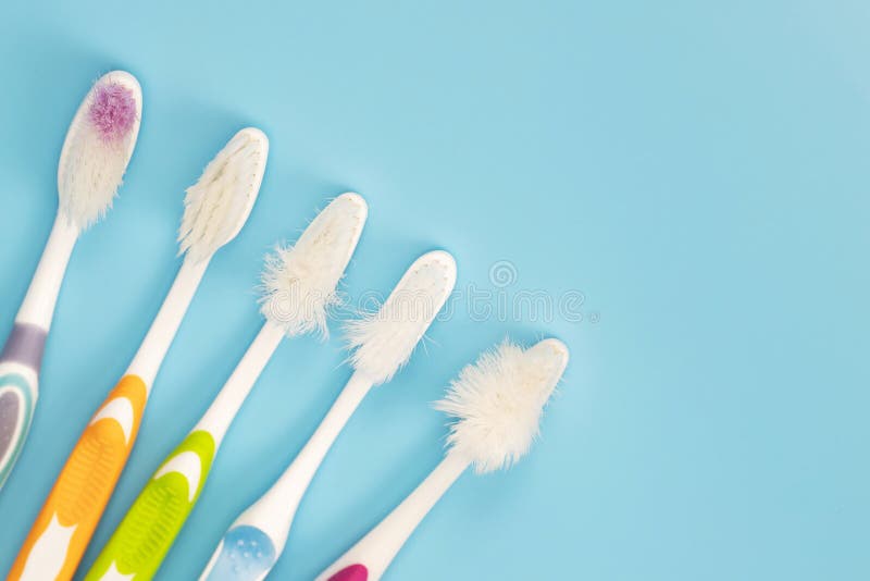 почему лохматятся зубные щетки