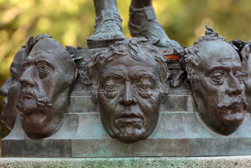 Статуя в Люксембургском саде дворца Люксембурга, Парижа стоковые фото Статуя в Люксембургском саде дворца Люксембурга, Парижа стоковые фото