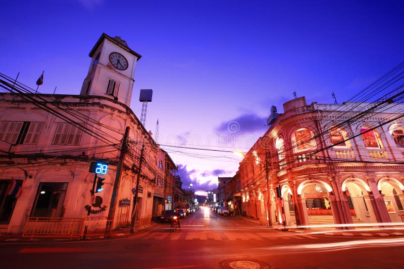 строя старый городок phuket Таиланда стоковые фотографии rf строя старый городок phuket Таиланда стоковые фотографии rf
