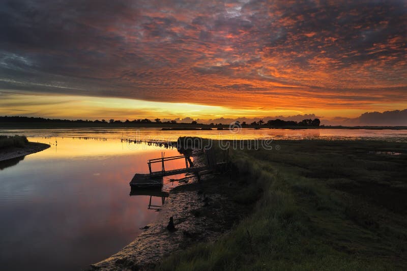 суффольк болотоов blythburgh стоковые фотографии rf суффольк болотоов blythburgh стоковые фотографии rf