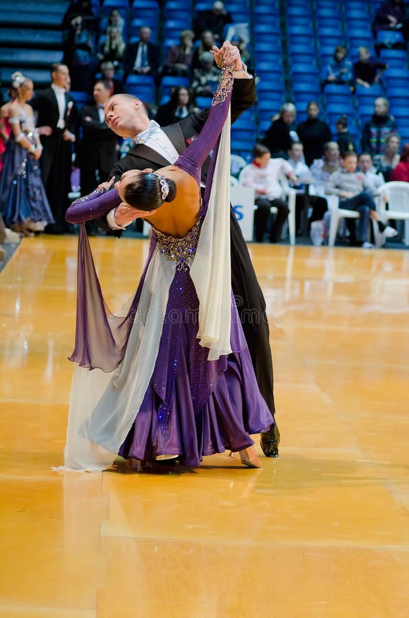 Tallinn Cup International Open, 26 - 27.11.2011. Dance couple in a dance pose. 26 November.Tallinn. Estonia. Tallinn Cup International Open, 26 - 27.11.2011. Dance couple in a dance pose. 26 November.Tallinn. Estonia