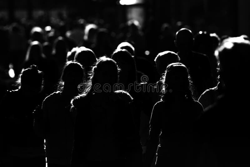 Толпитесь, люди идите работать в большом городе стоковые изображения