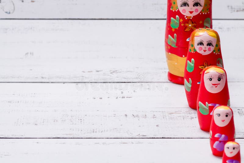 Традиционные русские деревянные куклы вызвали Matryoshka стоковое изображение rf