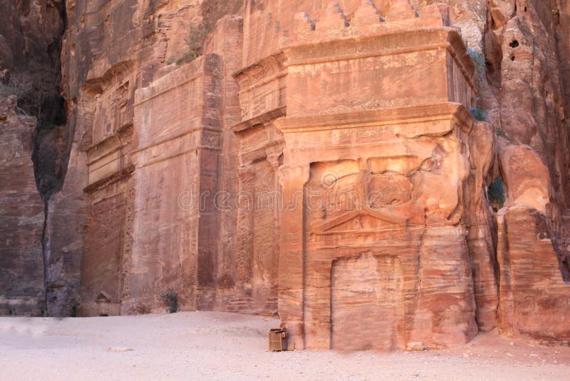 утес petra Иордана города потерянный стоковое изображение rf утес petra Иордана города потерянный стоковое изображение rf
