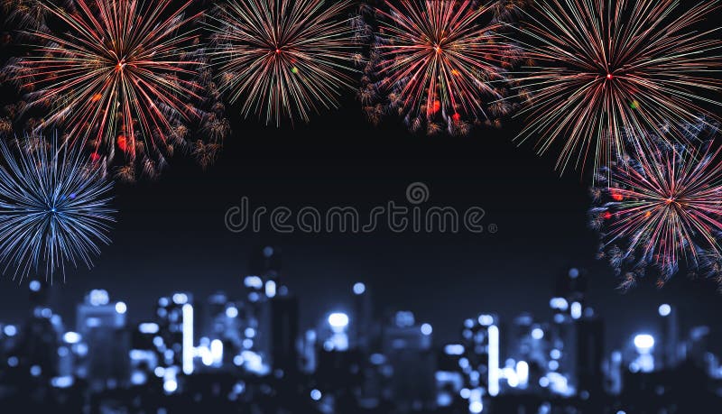 Фейерверки на ноче в городе, запачканные света фестиваля Bokeh defocus здания на ноче стоковое изображение Фейерверки на ноче в городе, запачканные света фестиваля Bokeh defocus здания на ноче стоковое изображение