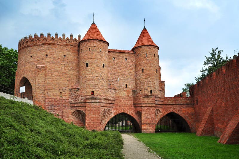 Форт Варшава барбакана исторический стоковые фото
