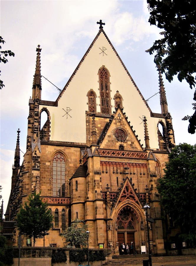Фото макроса архитектурноакустической религиозной церков St. Thomas зданий в Лейпциге в Германии стоковые фото Фото макроса архитектурноакустической религиозной церков St. Thomas зданий в Лейпциге в Германии стоковые фото