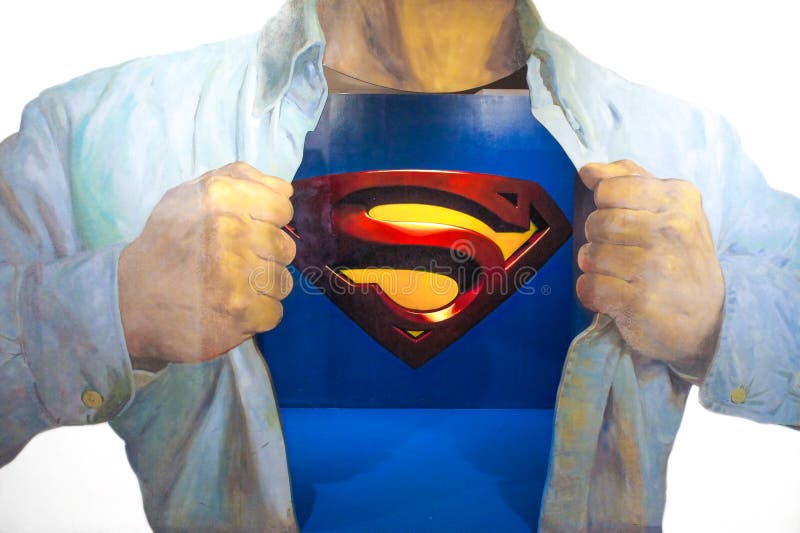 Фото настенной живописи 3D супермена, от известной сцены где Clark Кент преобразовывает в супермен путем носить na górze высокой стоковая фотография Фото настенной живописи 3D супермена, от известной сцены где Clark Кент преобразовывает в супермен путем носить na górze высокой стоковая фотография